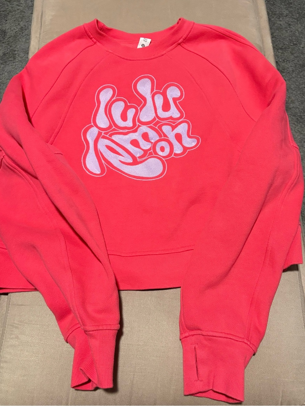 Lululemon Cropped Oversized  Scuba Graffiti Crew RARE